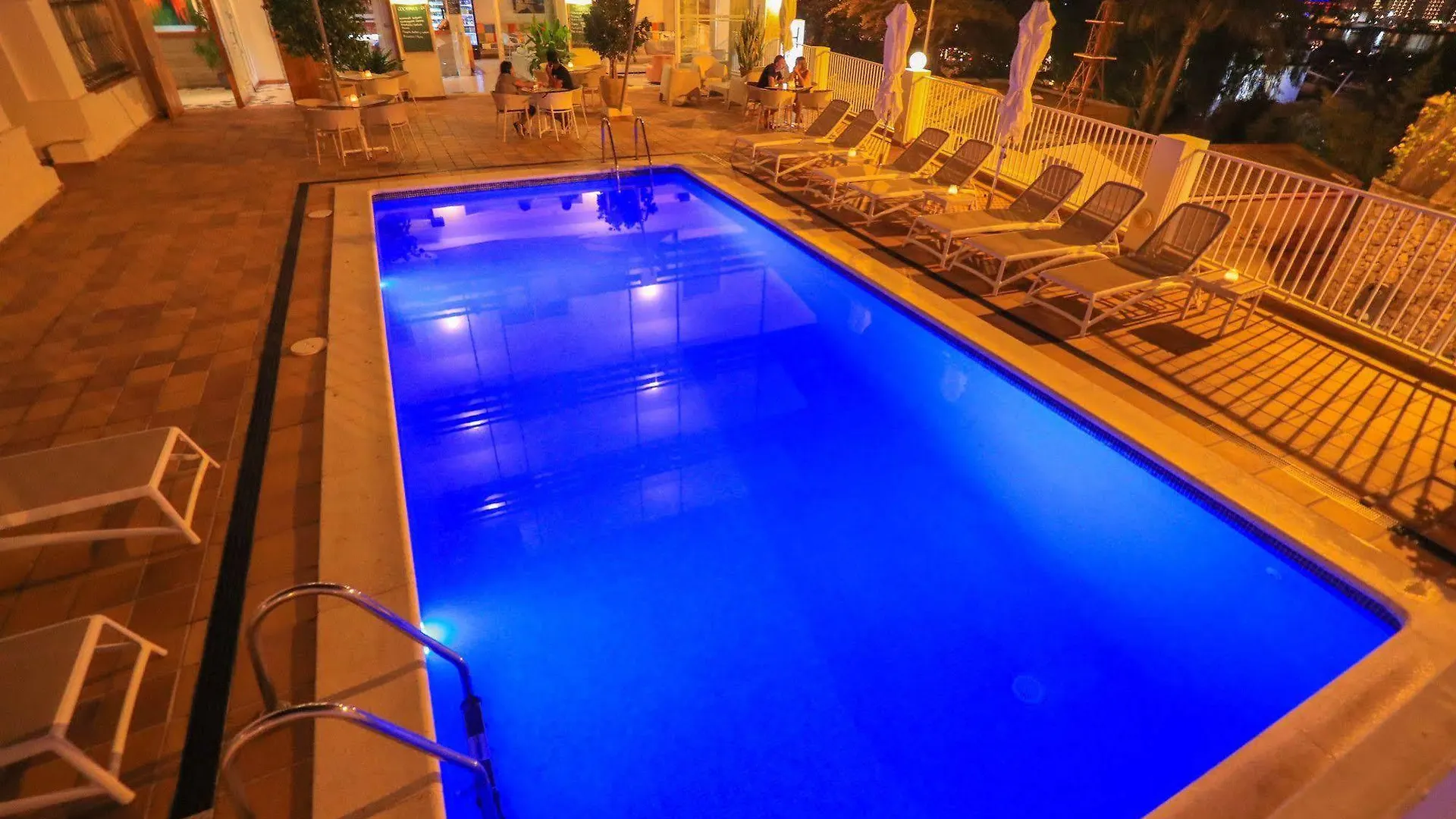 Es Mitjorn Hotel San Antonio  San Antonio (Ibiza)
